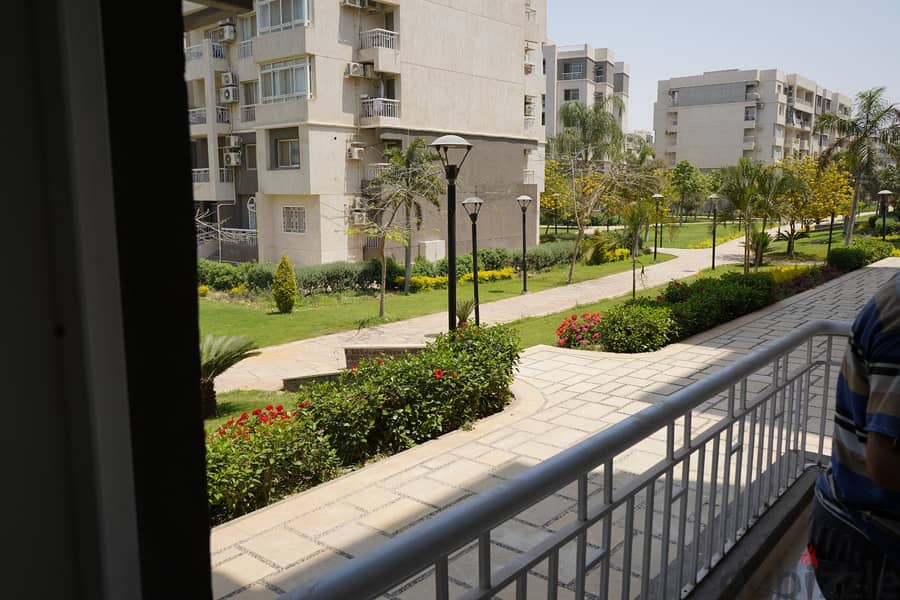 Opportunity for an apartment for sale in Madinaty, complete with installments, immediate receipt, complete with installments at the lowest price, at a 1
