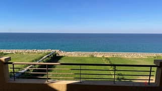 Fully finished chalet directly on the sea for sale in the finest resorts in Ain Sokhna, next to Porto 0