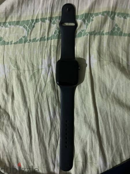 Apple watch series 5 44mm - space gray aluminum - black sport 5