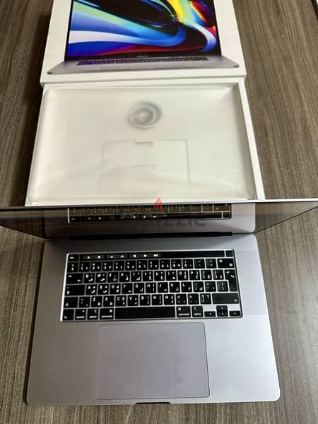 MacBook Pro 16 inch like new 6