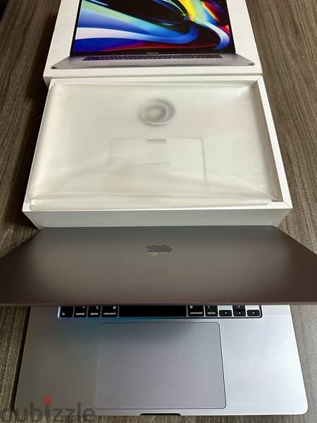 MacBook Pro 16 inch like new 13