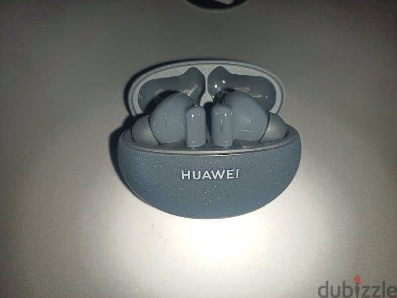 سماعة Huawei Freebuds 5i مستعملة 3