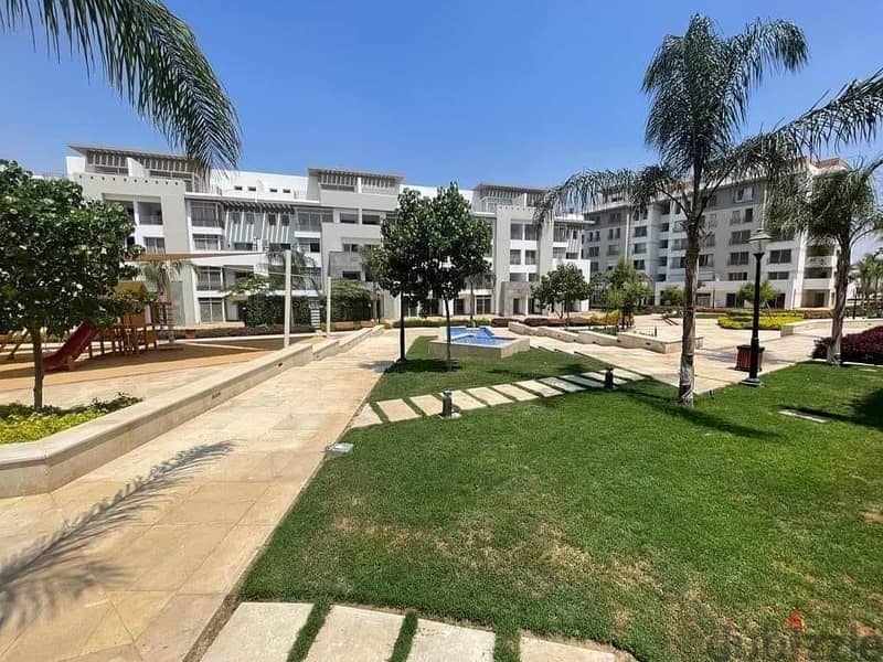 Apartment with private garden for sale in Fifth Settlement in Hyde Park Compound In installments and the best payment facilities 3