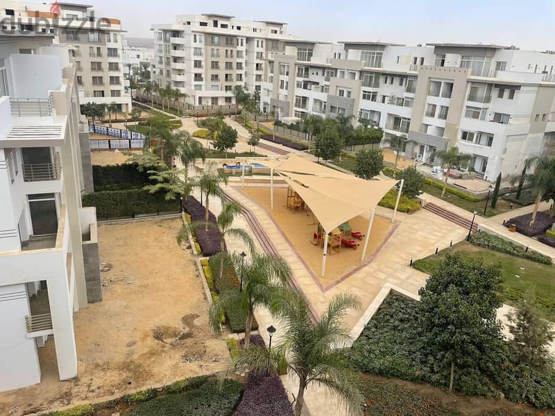 Apartment with private garden for sale in Fifth Settlement in Hyde Park Compound In installments and the best payment facilities 8