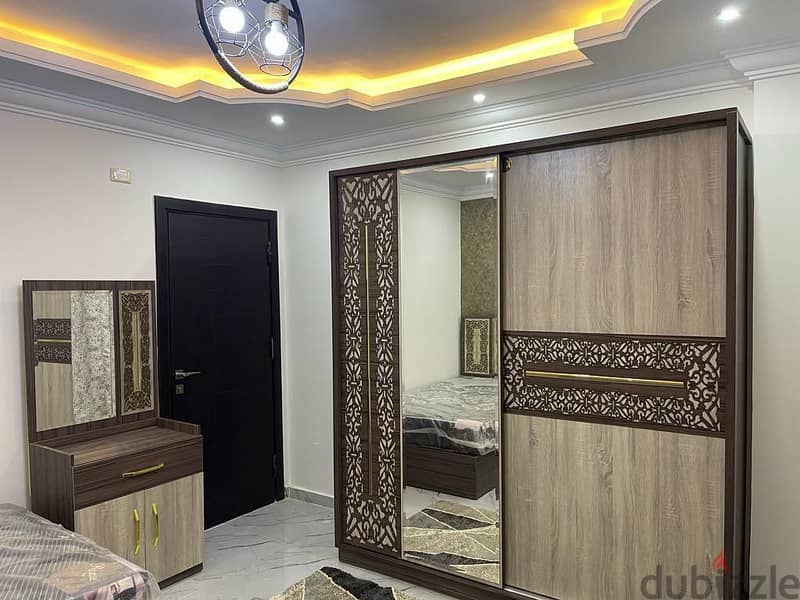 شقة للايجار مفروشة في عباس العقاد 250م اول سكن 6