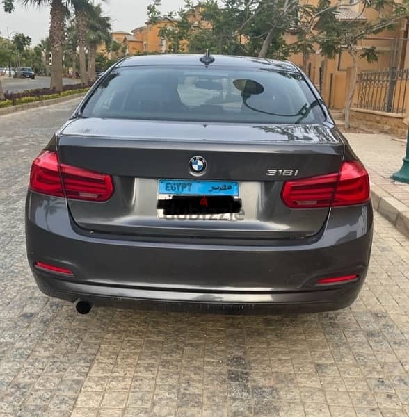 BMW 318 2016 1