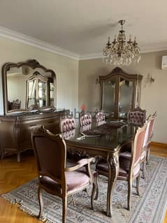 Dining Room in a Perfect Condition
