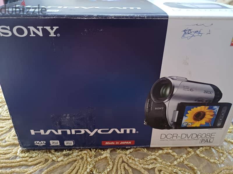 للبيع كاميرا سوني هاندي كام HANDYCAM DCR-DVD608E وSONY DCR-TRV265E 9
