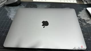 Apple macbook air 13" Display, M1/8g 256g space grey