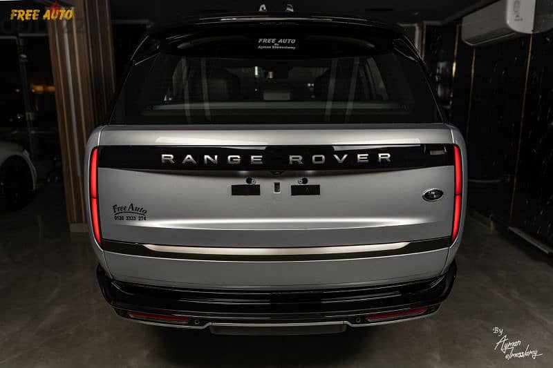 range Rover vogue auto biography 2023 14