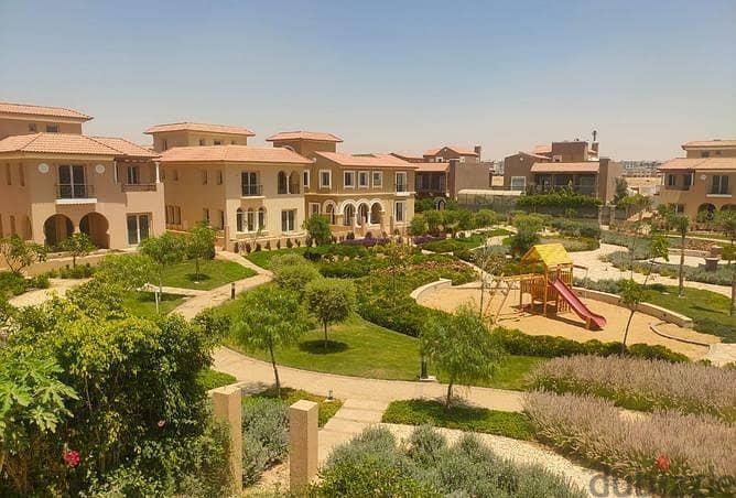 Twin villa with 8 years installments 237m in Hyde Park New Cairo  هايد بارك التجمع الخامس 9