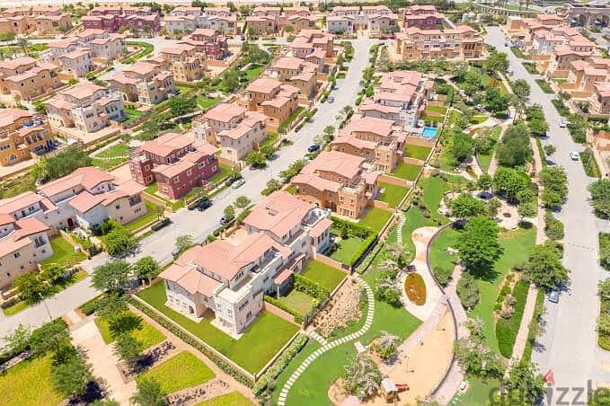 Twin villa with 8 years installments 237m in Hyde Park New Cairo  هايد بارك التجمع الخامس 23