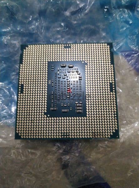 2 processor 1 i5 7500 + 1 i3 7100 1