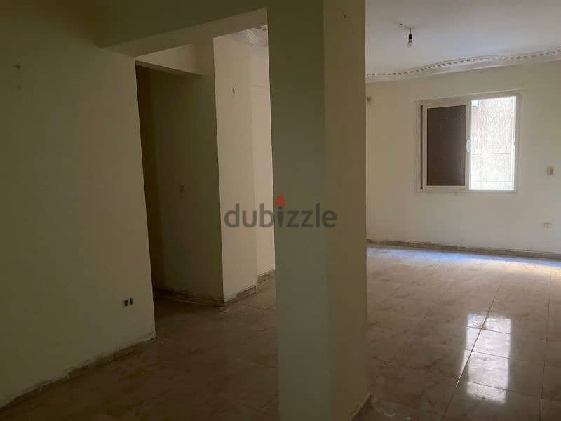 شقة ايجار فاضي في الحي الثامن الشيخ زايد بجوار زاجيت بلازا علي الرئيسي 11