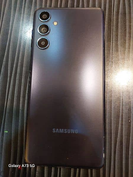 Samsung galaxy M54 5G كسر زيرو خليجي حاله ممتازه 1