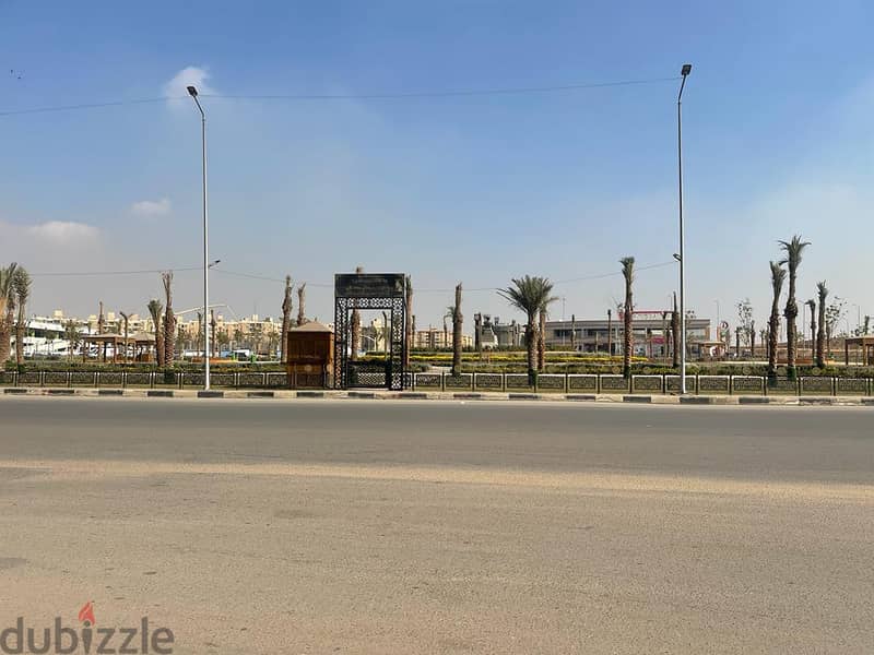 A commercial store for rent, area of ​​320 square meters, a distinctive location on three corners in the oasis, Nasr City, suitable for all purposes 5