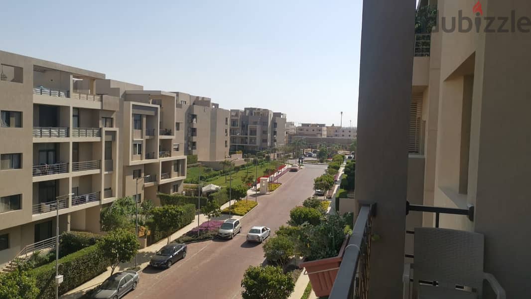 Penthouse for sale with AC's and kitchen in Fifth Square Al Marasem with down payment and installments 8