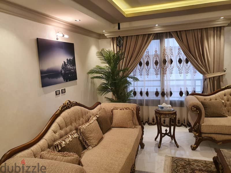 Apartment for sale with kitchen, air conditioners, furniture and appliances, Maadi, Darna Ashgar Compound, near Carrefour Maadi, Katameya Gardens Club 2