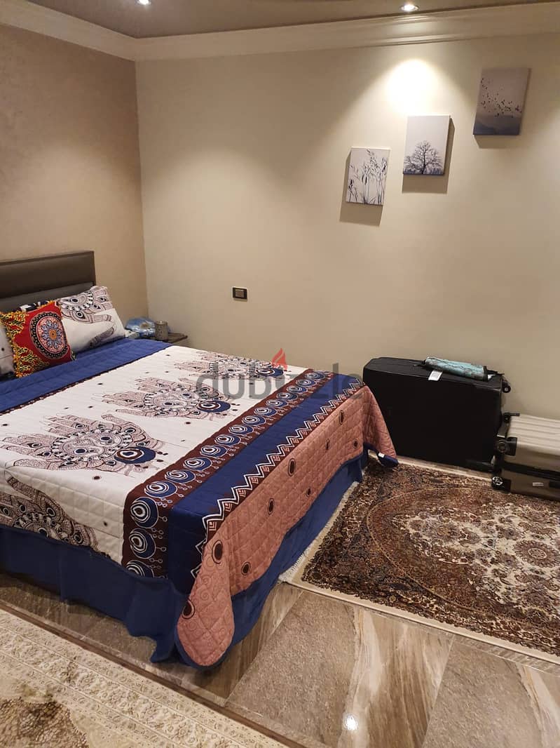 Apartment for sale with kitchen, air conditioners, furniture and appliances, Maadi, Darna Ashgar Compound, near Carrefour Maadi, Katameya Gardens Club 7