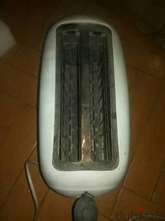 toaster aftron 1400 watt takes up to  6 toasts a time 3 heating modes