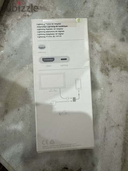 Apple Original lightening iPhone iPad to HDMI  digital Av adapter 0