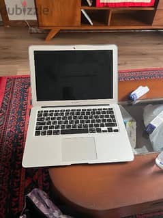 Apple MacBook Air 2014 0