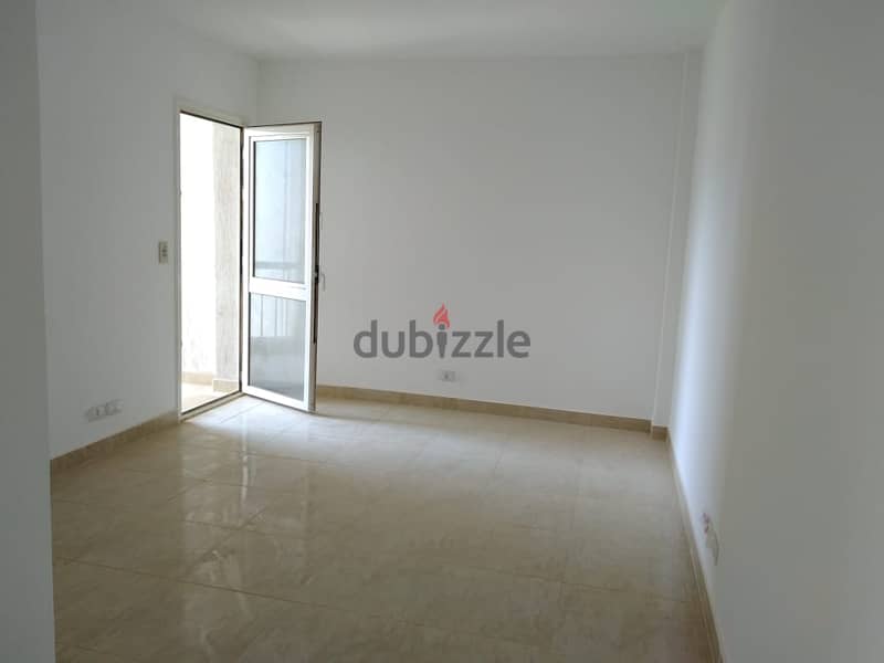 Apartment for sale, 200 square meters, direct view of the canal, best location. 7