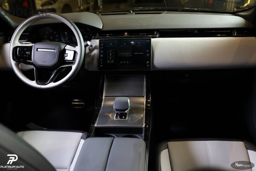 Range Rover Velar 2024 18