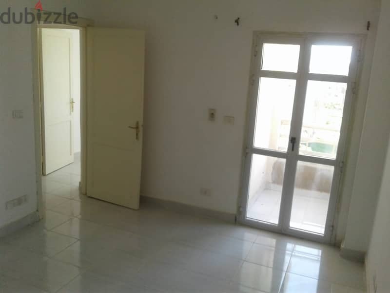 Luxury apartment for rent in Madinaty, B6, with an area of 103 square meters, direct north orientation 4