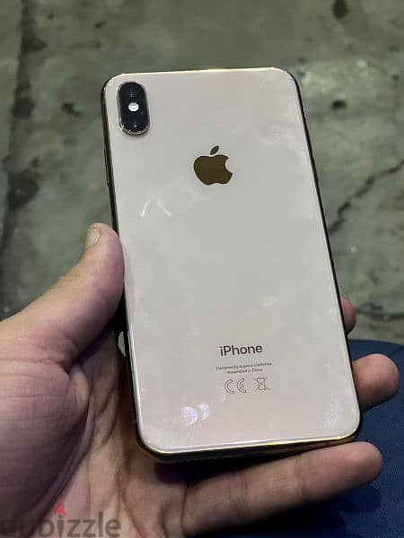 iPhone xs Max 256 Gold 2