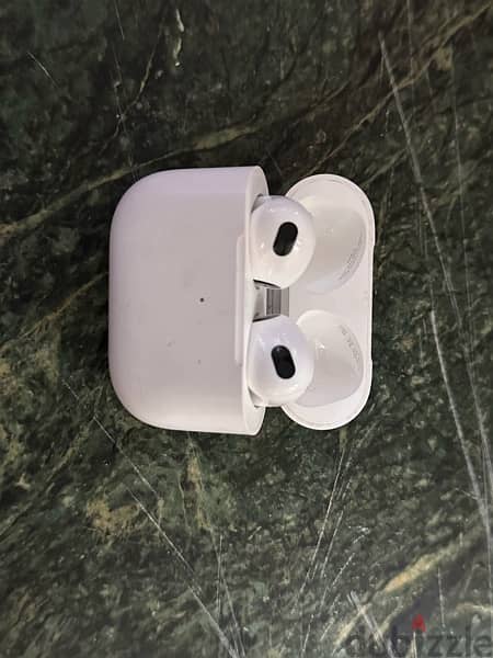 AirPods pro 3rd generation 1