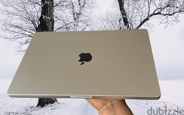 Apple MacBook Pro (16.2- inch, Apple M1 Max chip 10-C CPU , 32-C GPU, 9