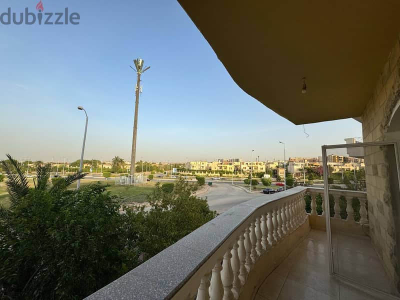 شقة للايجار بفيو مميز جدا في الحي السابع 190 م الشيخ زايد  - اداري فقط 1