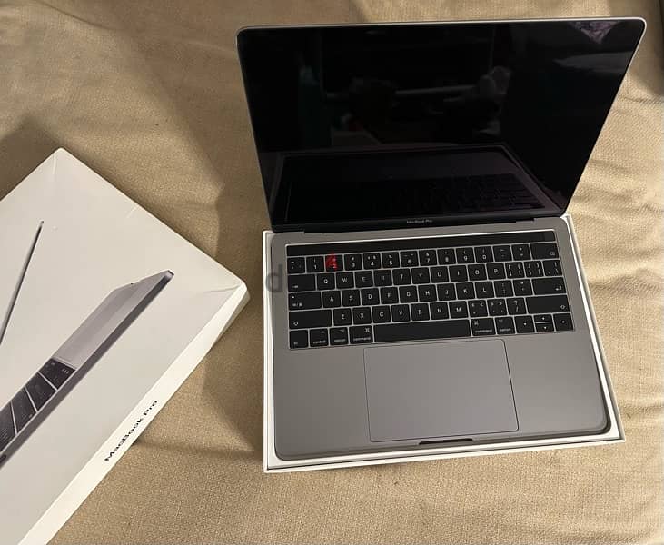 Apple macbook pro 4