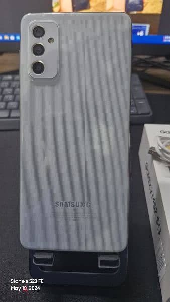 Samsung M52 5G 1