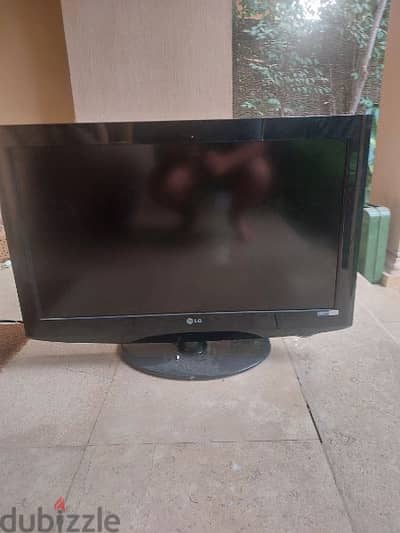 LG 32 inch