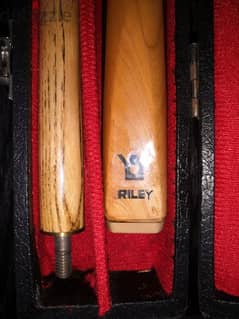 Vintage Riley snooker cue