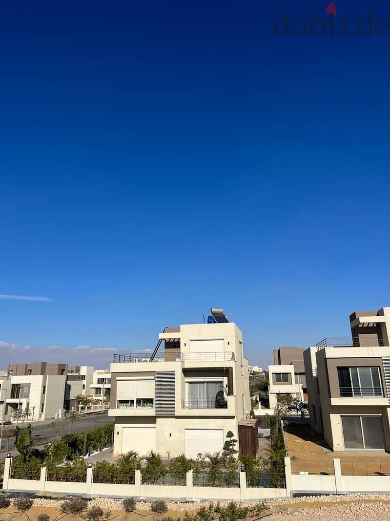 Amazing Family house roof for sale at Palm Hills New Cairo   Bua:250 m Roof: 144 m 3