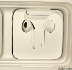 apple i phone orginal headphones 0