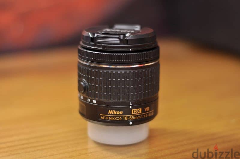 كاميرا Nikon 3500d بحاله الزيرو معاها لينس 18:55 ولينس 50m Nikon وفلاش 6