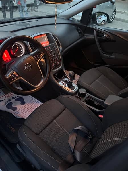 Opel Astra 2016 3