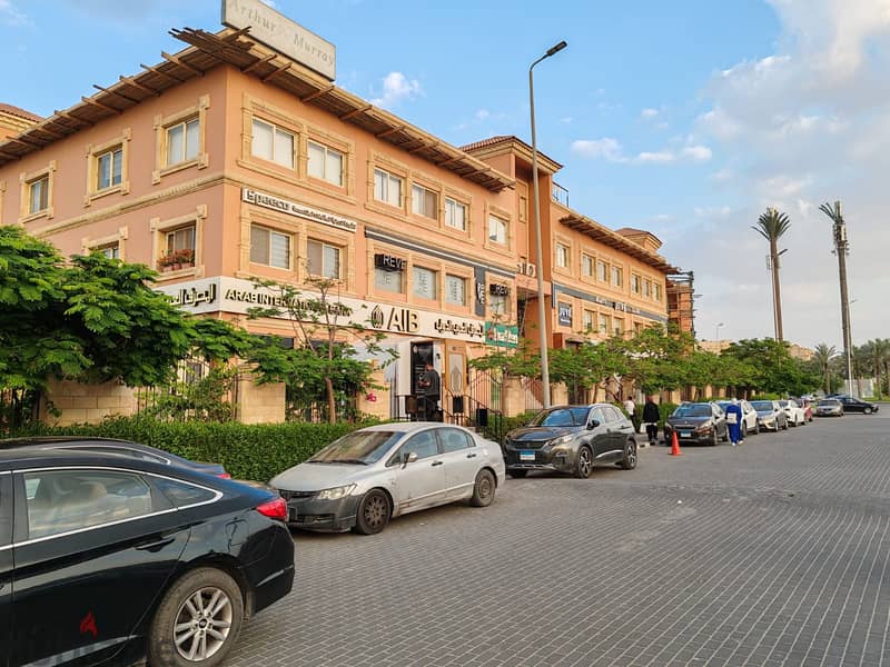 مكتب للبيع بجوار Waterway في قلب القاهرة الجديدة في Stella New Cairo 1