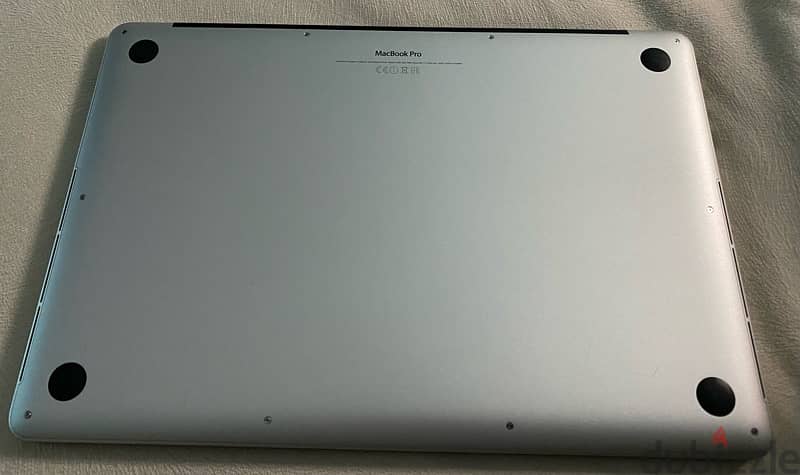 Apple MacBook Pro Mid 2015 Core i7 silver 16" 4