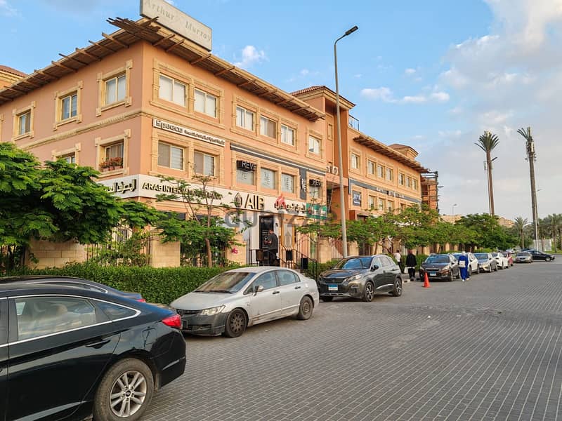 مكتب للبيع في القاهرة الجديدة و إستلام قريب في Stella New Cairo 1