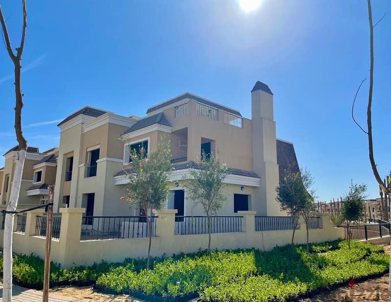 Villa with a private garden, in a prime location in Sarai Compound, with a 10% down payment over 8 years, an area of 198 sqm, a private garden of 192 1