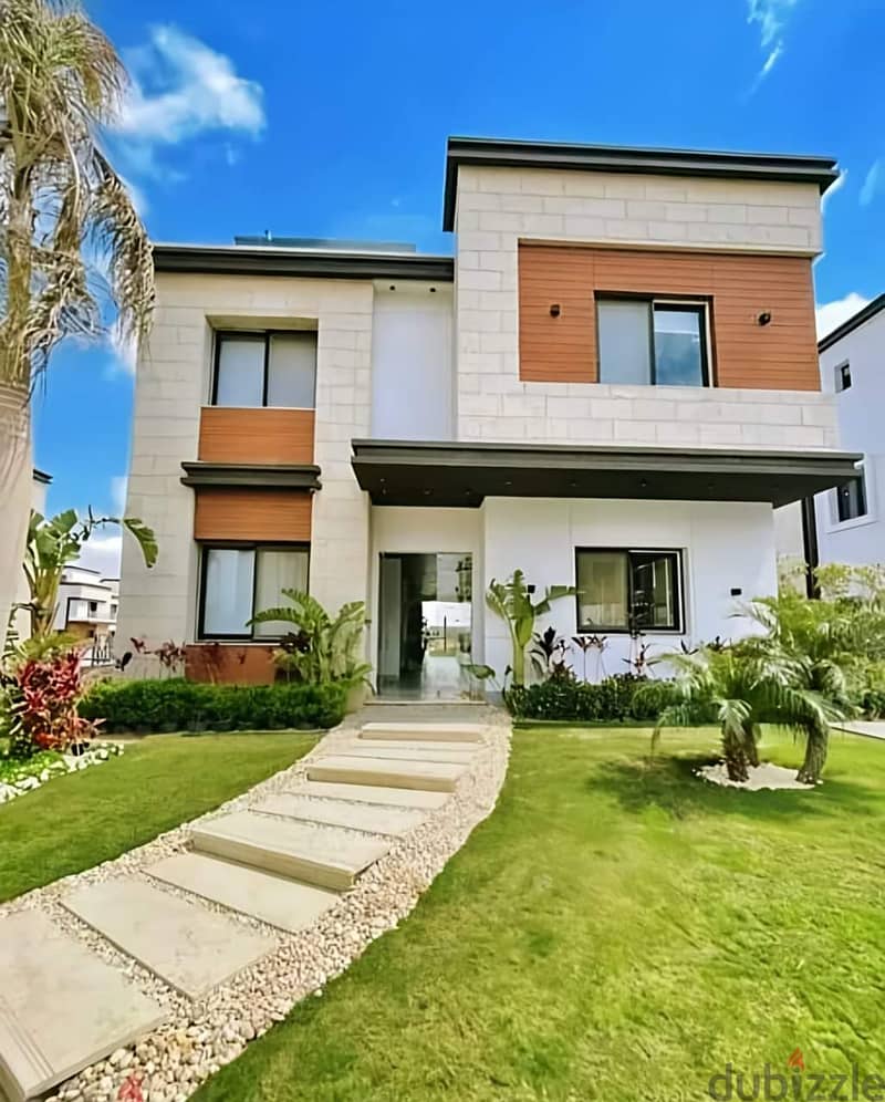 Villa for sale at the old price, ready for immediate receipt from the owner in installments inside Azzar Compound  Unit type/villa  Area: 511 m²  15% 3