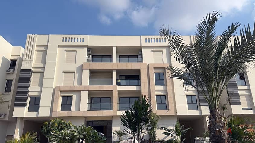 Own without 0% down payment and installments over 3 years – 140 sqm apartment, finished, with air conditioners 1