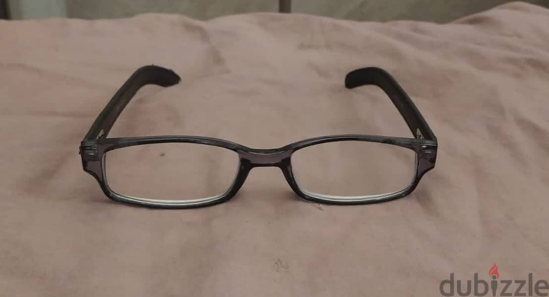 مجموعة نظارات طبيه نظر مستورده جديدة 17
