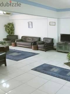 شقة مفروشة ومكيفة للايجار في ميدان الحصري. من المالك. 20 الف شهريا 0