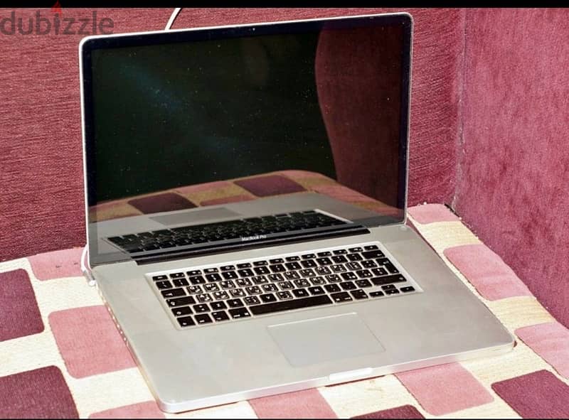 MacBook Pro  2009 0